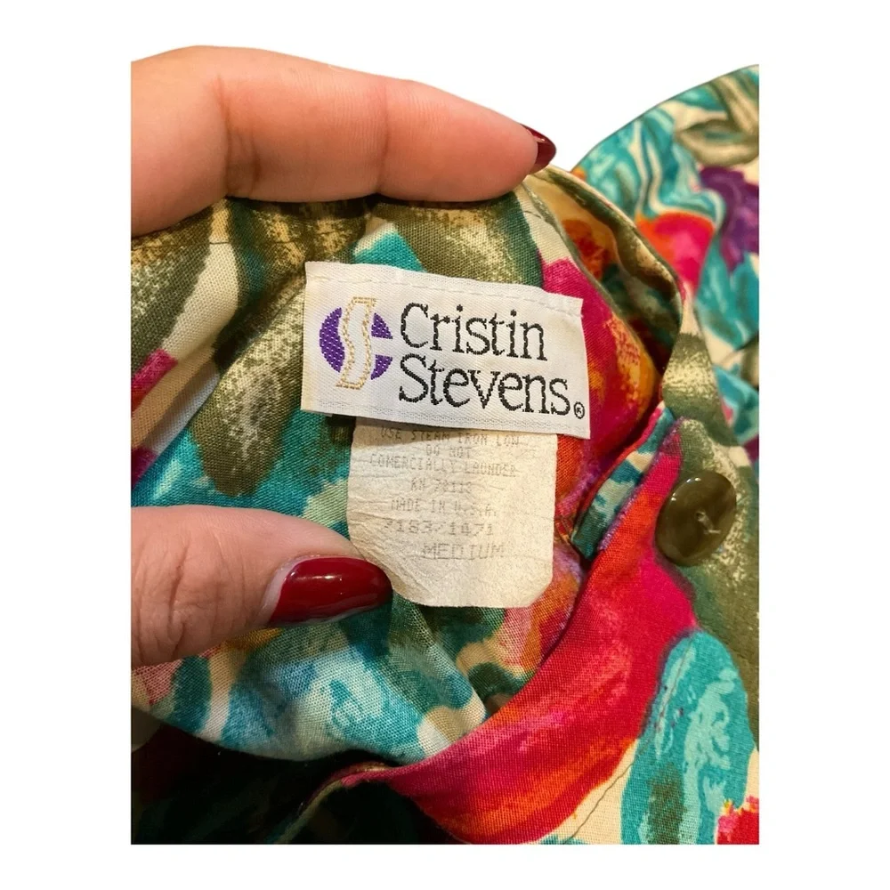 Cristin Stevens Women’s Vintage Multicolor Floral Top and Shorts Set Size M - Picture 9 of 15
